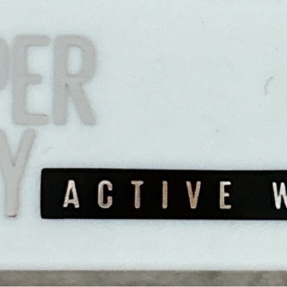 Maybelline Super Stay Active Wear 30H Concealer (0.33fl/10ml) #42 New - Picture 8 of 10